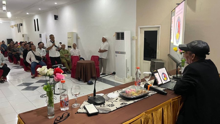  Senator Abdul Hakim Gelar Makan Malam dan Serap Aspirasi Tokoh Masyarakat Lampung Tengah