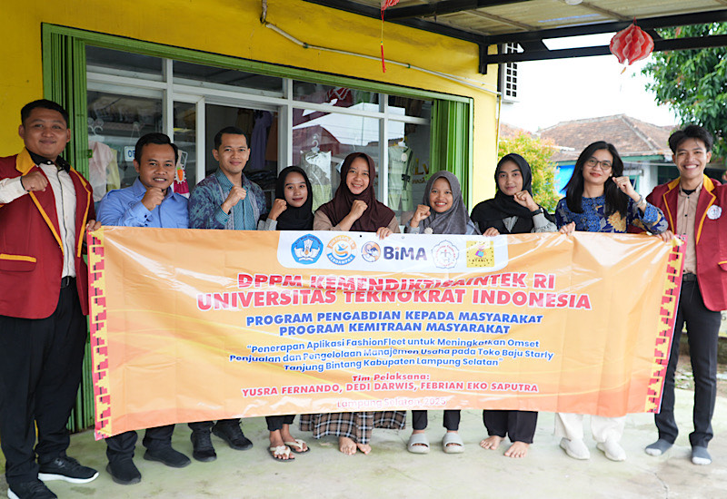 Inovasi AI FashionFleet AI Universitas Teknokrat Indonesia Bikin UMKM Fashion Lamsel Mampu Prediksi Tren dan Lejitkan Omzet