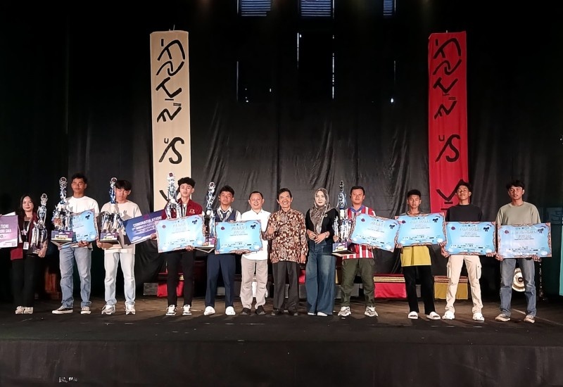  Daftar Lengkap Juara Turnamen Futsal SMP-SMA Se-Lampung plus Top Skor Smanda Olympic 2025