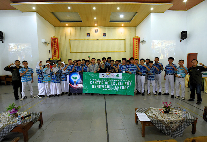  Pengabdian di MAN 1 Bandar Lampung, Tim Universitas Teknokrat Indonesia Praktik Mobil Minisolar Panel
