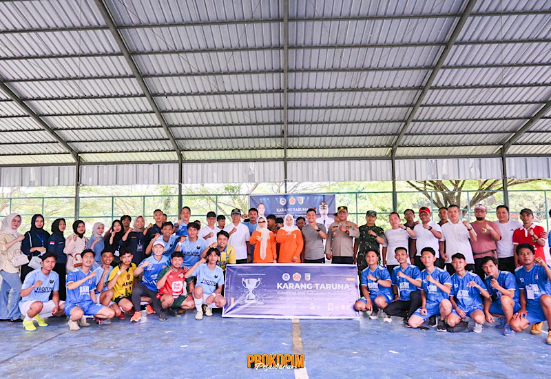  Bupati Pesawaran Nanda Indira Buka Turnamen Futsal Karang Taruna