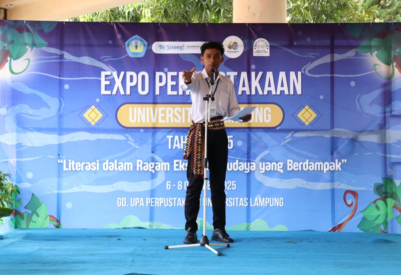  “Menatap Merah Putih”, Zaki Al Farizi Mahasiswa Pendidikan Bahasa Prancis FKIP Unila Tunjukkan Cinta Sastra dan Tanah Air