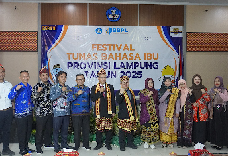  Seratusan Siswa SD Ikuti Festival Tunas Bahasa Ibu Provinsi Lampung 2025