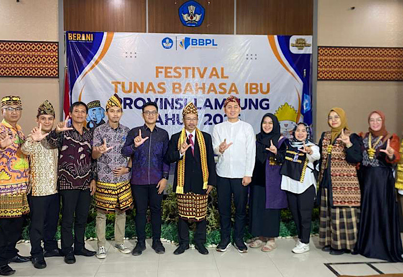  Festival Tunas Bahasa Ibu untuk Siswa SMP Se-Lampung, Seratusan Peserta Sambut Antusias