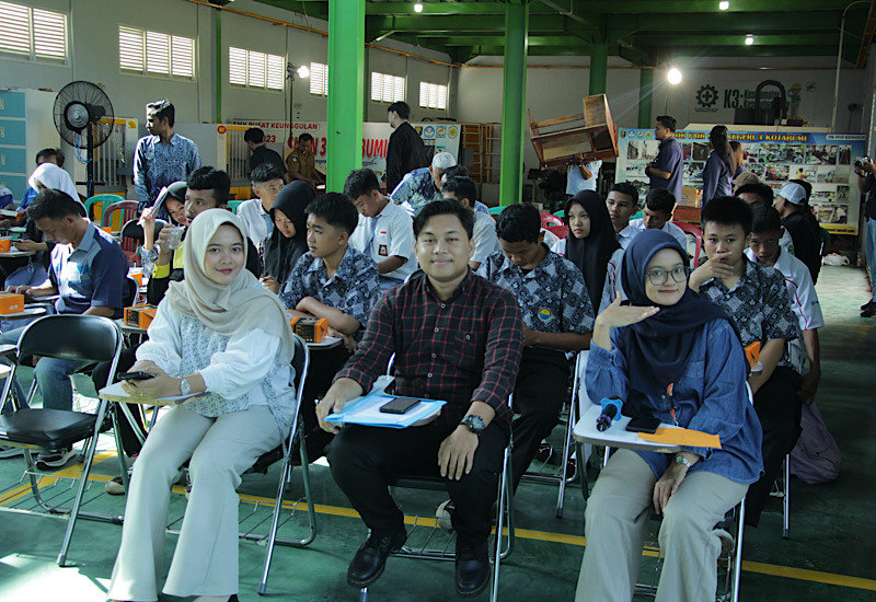 PLN UID Lampung Perkuat Pendidikan Vokasi lewat Pelatihan Perakitan Baterai Motor Listrik