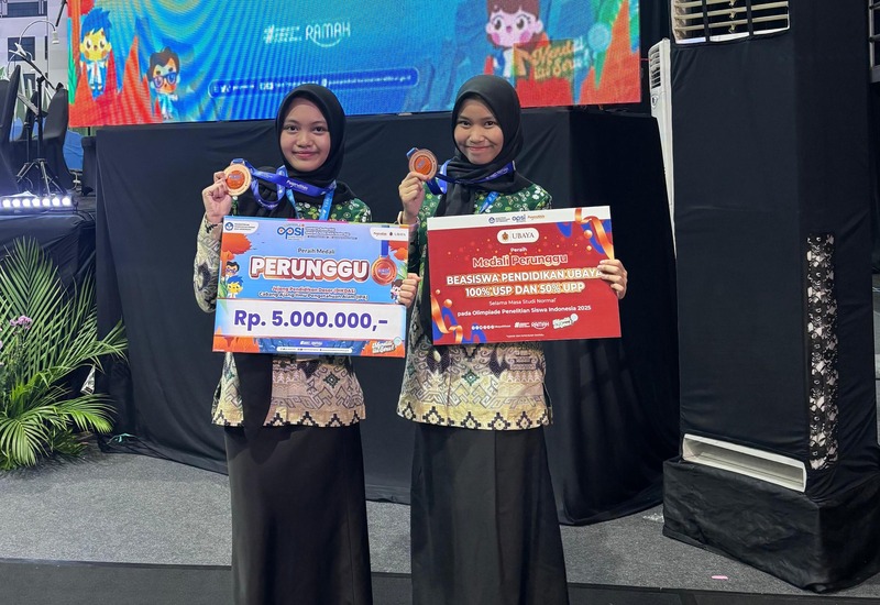  Riset Hambat Bakteri Penyebab Luka Diabetes, Raisa Ufaira & Assafar Tesla Laila SMP Islam Az-Zahra Raih Perunggu OPSI 2025