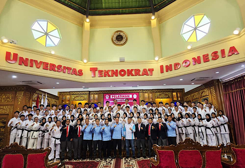  Mahasiswa Universitas Teknokrat Indonesia Ikuti Penataran Wasit Juri KKI Bandar Lampung, Ini Harapan Mahathir Muhammad