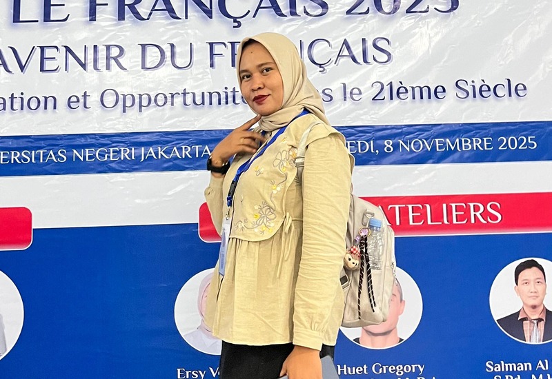  Setia Rini Kaprodi Pendidikan Bahasa Prancis FKIP Unila Paparkan Inovasi Pembelajaran Digital Otentik di CIF 2025