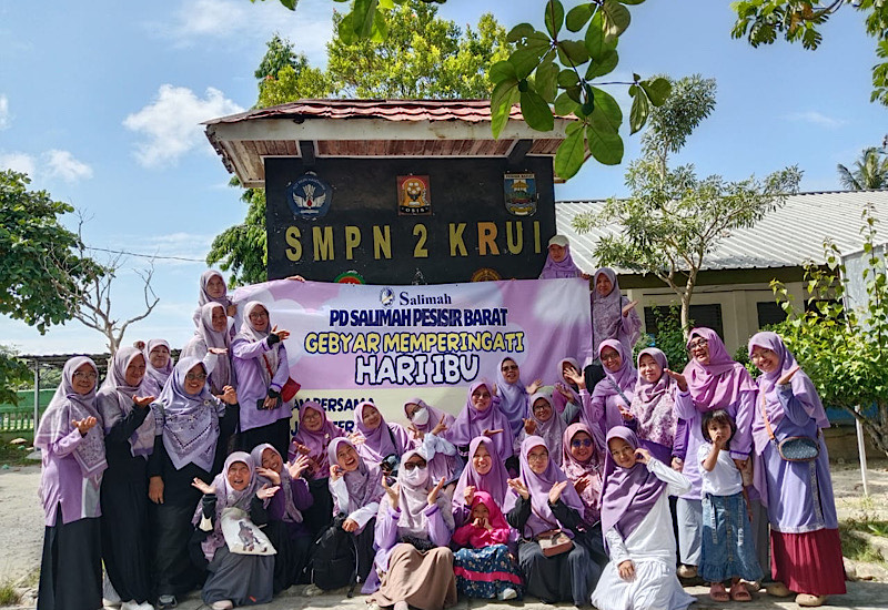  Salimah Pesisir Barat Gebyar Peringatan Hari Ibu 2025