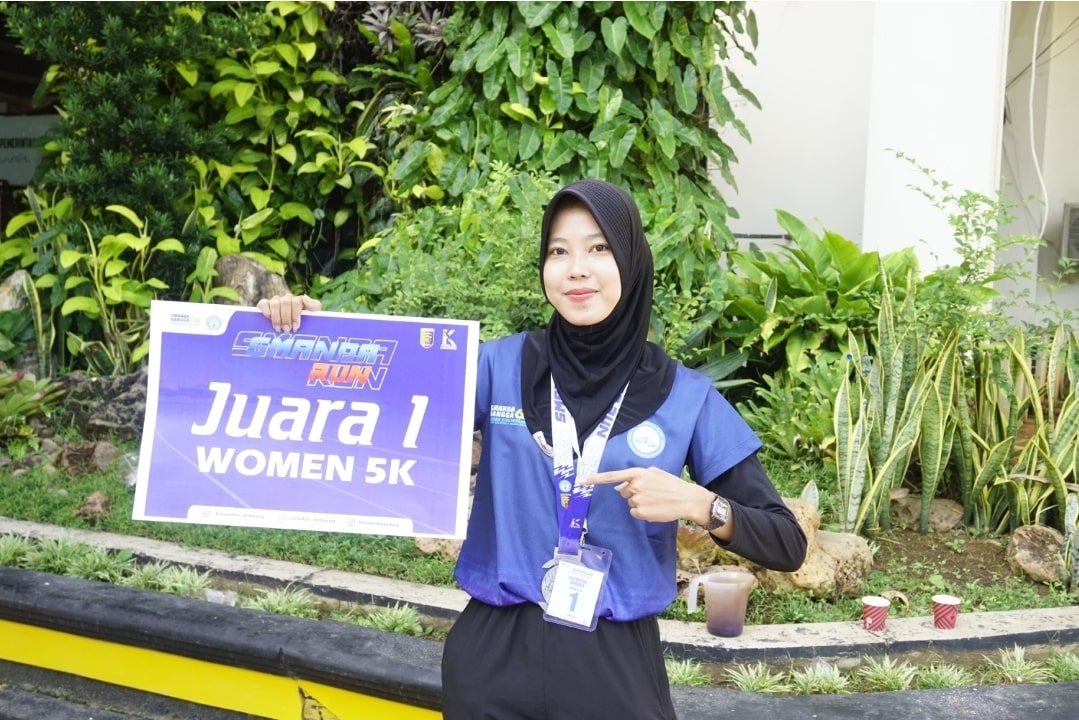  Tasya Dinda Pramulia Juara I Smanda Run Kategori Perempuan untuk Jarak 5 Kilometer