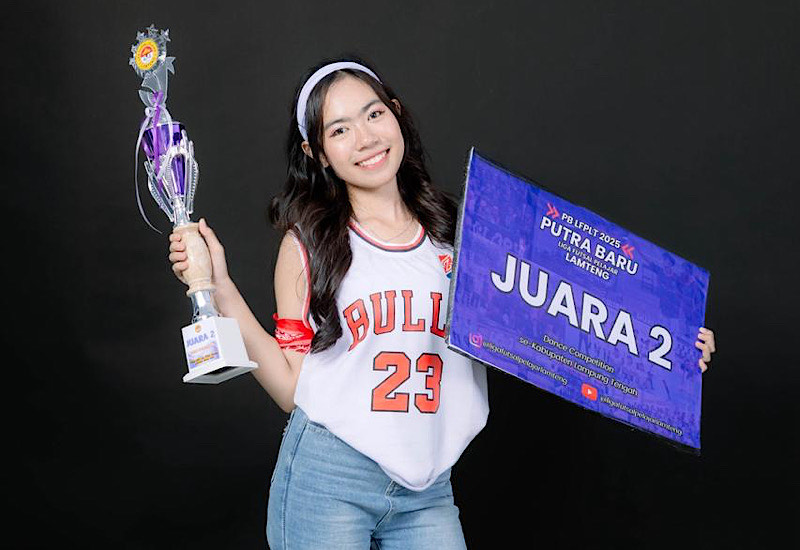  Nayla Syaakyra Azzahra Bawa Timnya Juara II Kompetisi Dance Se-Lampung Tengah
