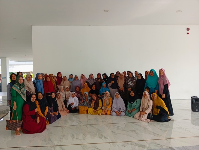  Ketua Departemen Dakwah Salimah Lamsel Zainah Ajak Anggota Majelis Taklim Songsong Ramadan dengan Perbanyak Ibadah