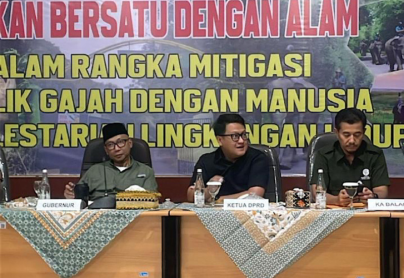  Ketua DPRD Lampung Ahmad Giri Akbar Hadiri Gerakan Bersatu dengan Alam di Taman Nasional Way Kambas