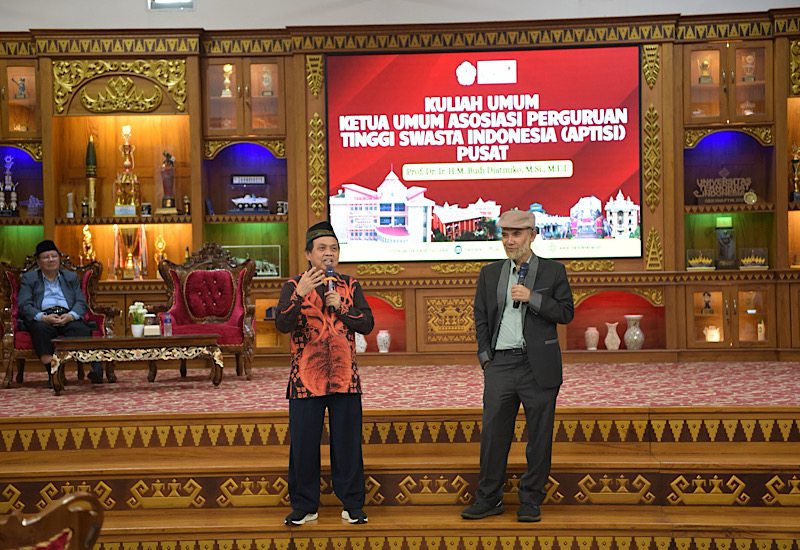  Wakil Ketua Aptisi Pusat Tekankan Pentingnya Investasi Karakter untuk Mahasiswa Universitas Teknokrat Indonesia