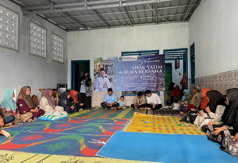  DPW BKPRMI Lampung Pimpinan Ahmad Khairudin Syam Santuni Puluhan Anak Yatim di Kedaung