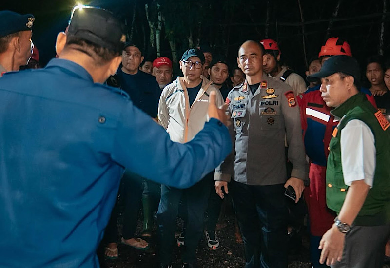  Gubernur Lampung Rahmat Mirzani Djausal Tinjau Lokasi Banjir, BMKG Sebut Hujan Lebat Berdampak Hidrometeorologi