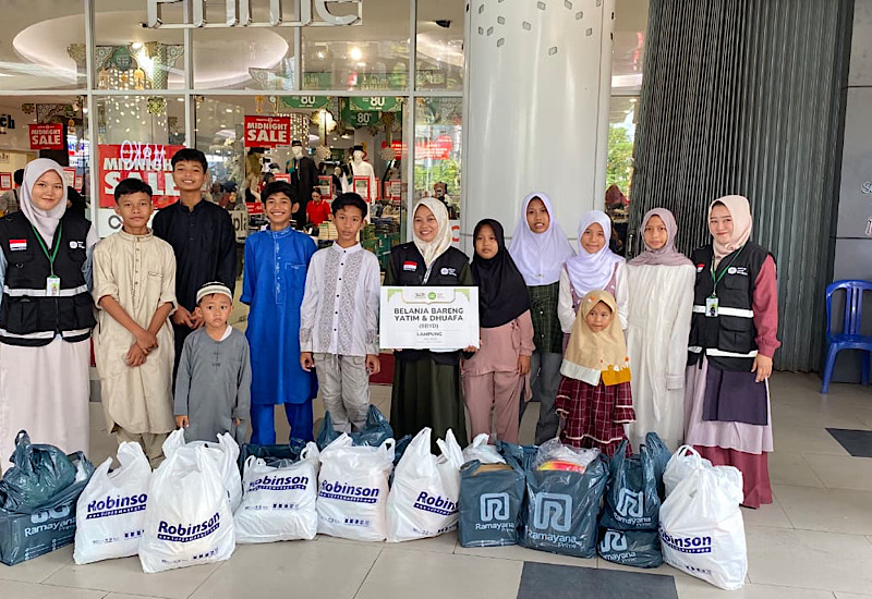  PT Bukit Asam dan IZI Lampung Sukses Gelar Program Belanja Bareng Yatim dan Duafa