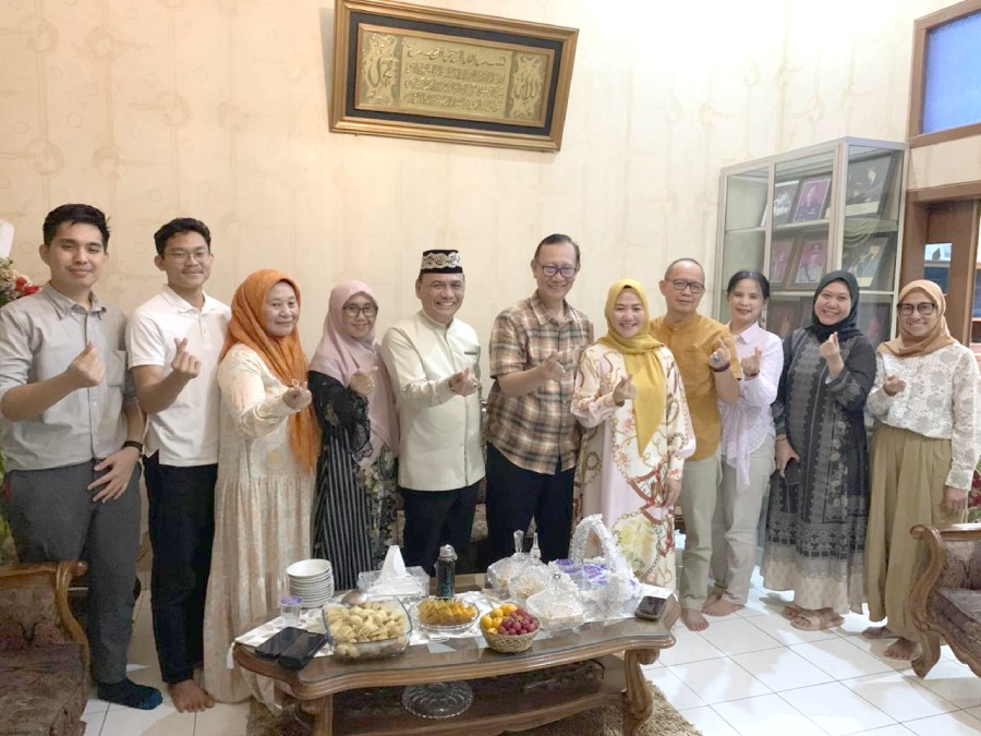  Halal Bihalal, Wali Kota Metro Kunjungan Langsung ke Rumah Pejabat