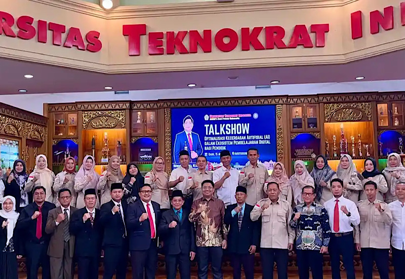  Universitas Teknokrat Indonesia Jadi Pionir Pengajaran AI di Sekolah