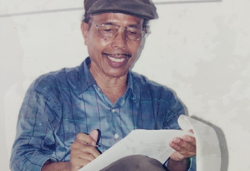  Dinullah Rayes Pergi, dan Kita Makin Asing dari Sastra