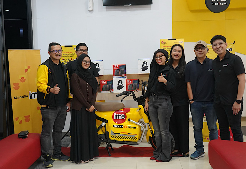  Simpel Ikutannya, Nyata Hadiahnya: Program “IM3 Pasti Simpel” Bikin Pelanggan Sumatera Pulang Bawa Motor Listrik