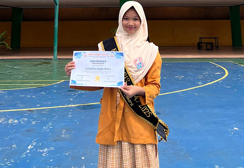  Ratu Seni Jadi Pemimpin Tertinggi! Kisah Hebat Acha, Eks Ketua OSIS SMP Islam Global Surya yang Siap Taklukkan Dunia Modeling!