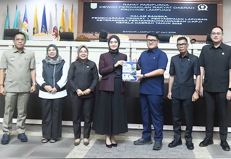  DPRD Lampung Paripurna Pembicaraan Tingkat I Penyampaian LKPJ Kepala Daerah 2025