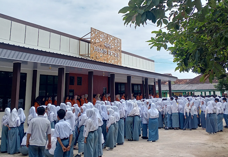 SMKN 1 Terbanggi Besar Resmikan Grand Opening Ruang Praktik Siswa (RPS)