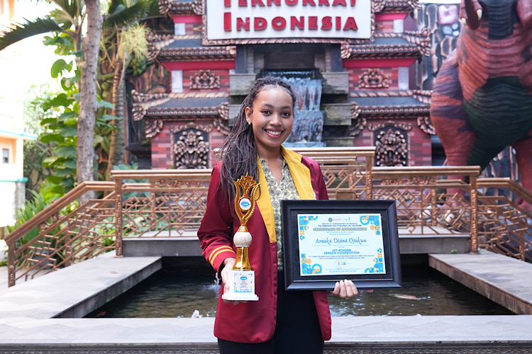  Amaka Diana Ojukwu Mahasiswa Universitas Teknokrat Indonesia Juara I Speech di I-O2MEC 2026