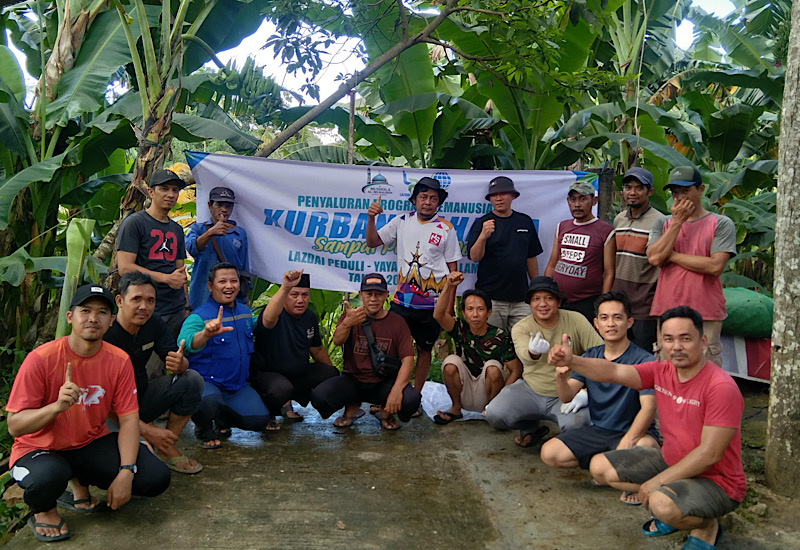  LAZDAI Lampung Salurkan 85 Sapi dan 42 Kambing di Indonesia hingga Palestina
