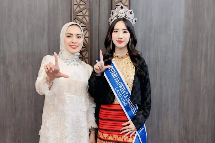  Siap Harumkan Lampung di Kancah Nasional, Kaila Putri Adiba Raih Dukungan Penuh Batin Wulan Menuju Putri Ekowisata Indonesia 2026