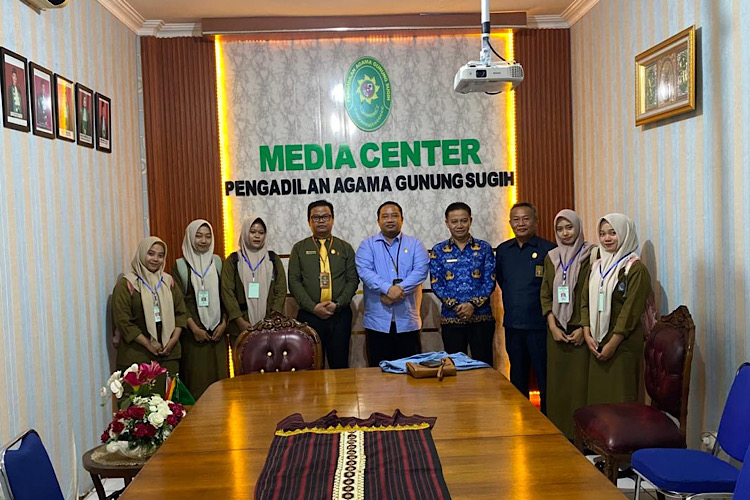  SMKN 1 Terbanggi Besar Terjunkan 175 Siswa Ikuti PKL di 57 Dunia Kerja