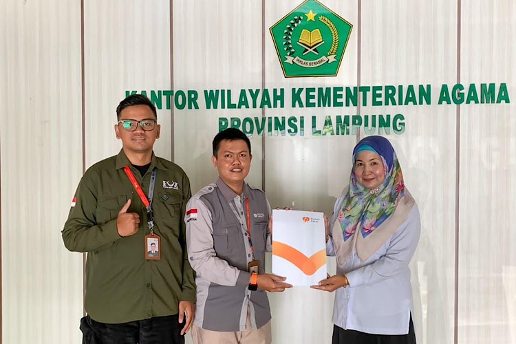  Rumah Zakat Lampung Serahkan Laporan Pengelolaan ZIS dan DSKL Semester I 2026 kepada Kanwil Kemenag