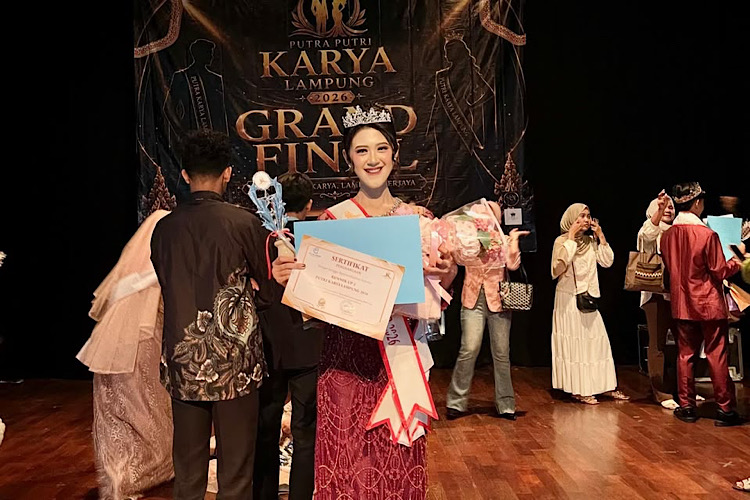  Windy Oktresia L Mahasiswi Universitas Teknokrat Indonesia Raih Juara Putri Karya Lampung 2026