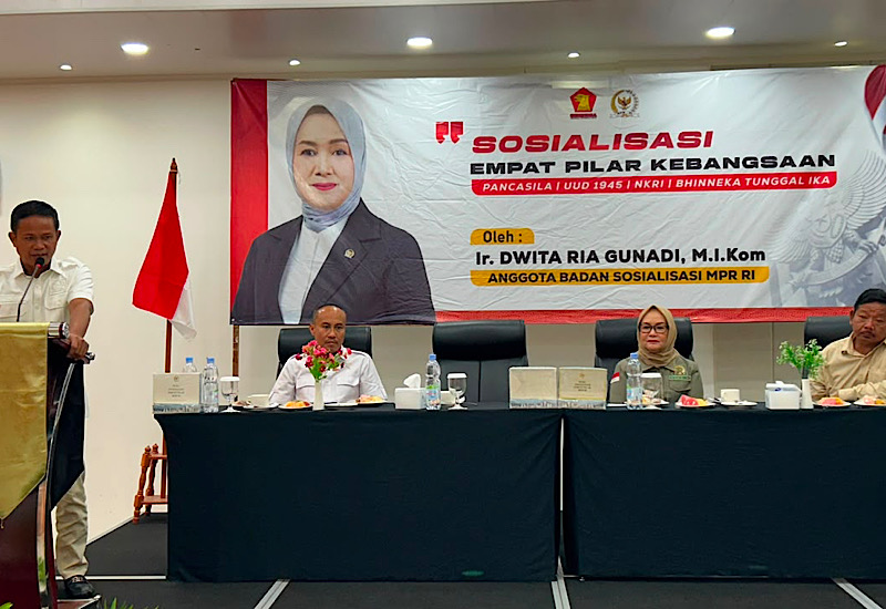  Dwita Ria Ajak Tokoh Masyarakat Tulang Bawang Jaga Persatuan dan Waspadai Hoaks