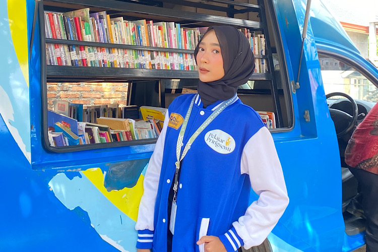 Lutfa Shabiya Hardana Pelajar Berprestasi Pringsewu