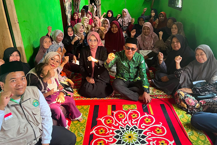 Anak Melawan Saat Dimarahi? KKN STIT Pringsewu Edukasi Ibu-Ibu tentang Pola Asuh Tanpa Kekerasan