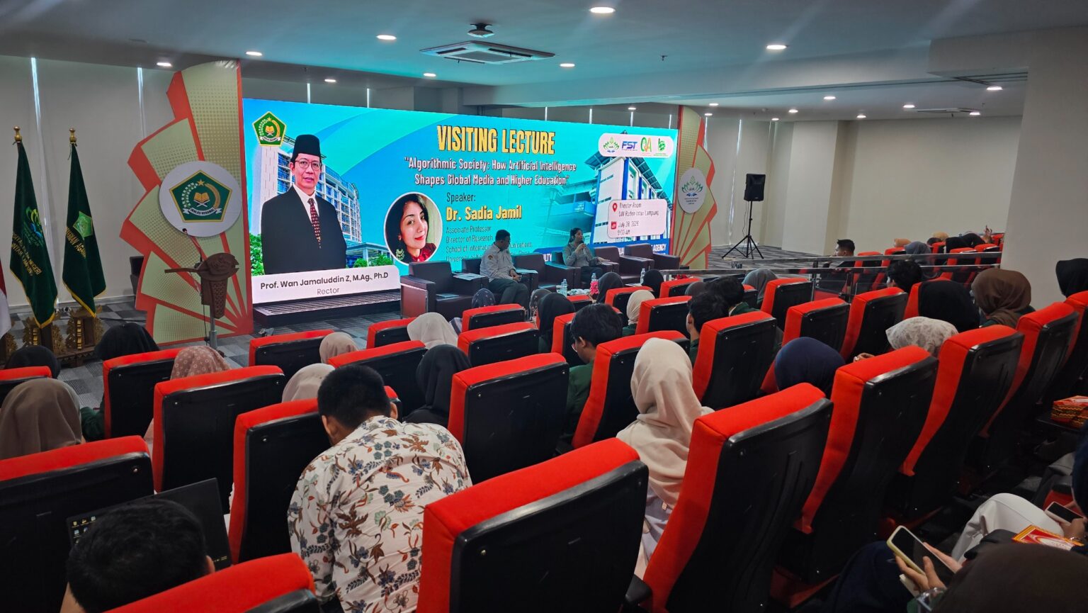  UIN Raden Intan Lampung Gelar Visiting Lecture “Algorithmic Society: How Artificial Intelligence Shapes Global Media and Higher Education”