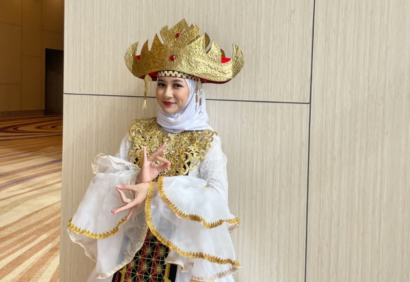  Di Balik Tari Muli Siger: Perjuangan Nafisya Melinda Membawa Identitas Lampung ke Tanah Rantau