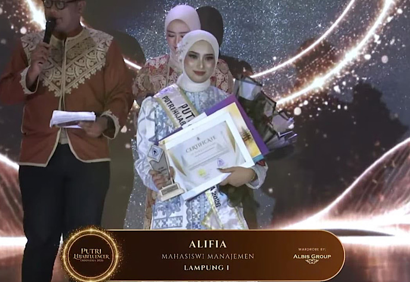  Alifia Mahasiswi Universitas Teknokrat Indonesia Terpilih Top Model Putri Hijabfluencer Indonesia 2026