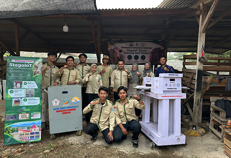 Dosen & Mahasiswa Terbaik Universitas Teknokrat Indonesia Implementasikan StegoIoT Bantu Sistem Peternakan Sapi Modern