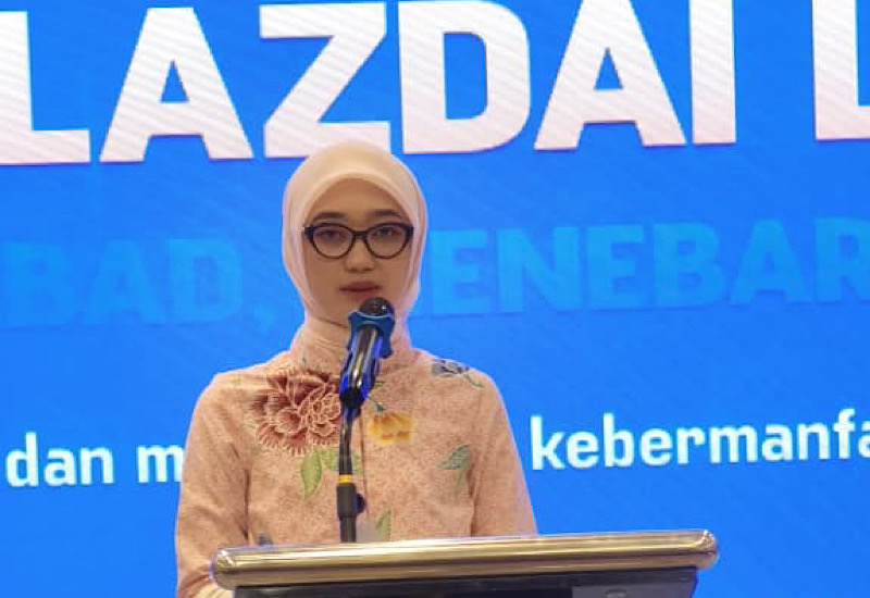 Wagub Jihan Nurlela Beli Lukisan Karya Naura Rp10 Juta, Dukung Kreativitas Anak di Milad 25 Tahun LAZDAI Lampung